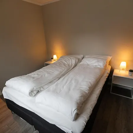Lodgen Hotel *