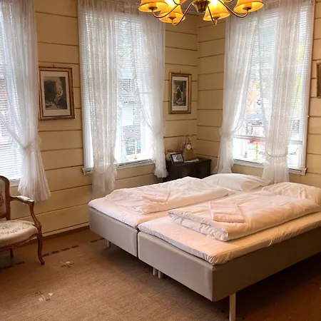 Hotel Lodgen *
